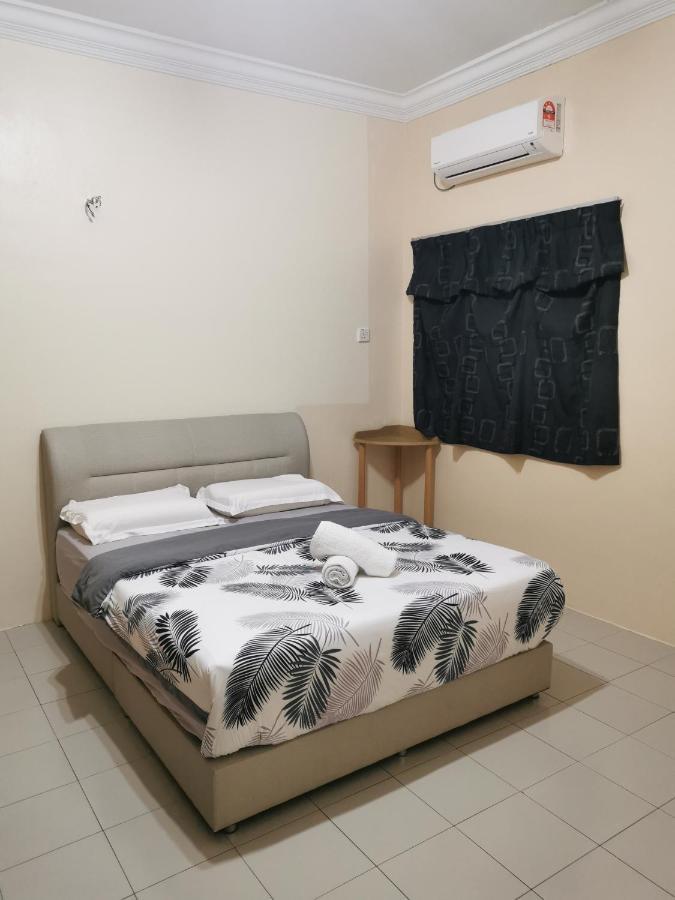 Diy Palm Court Bedroom Kuantan Luaran gambar