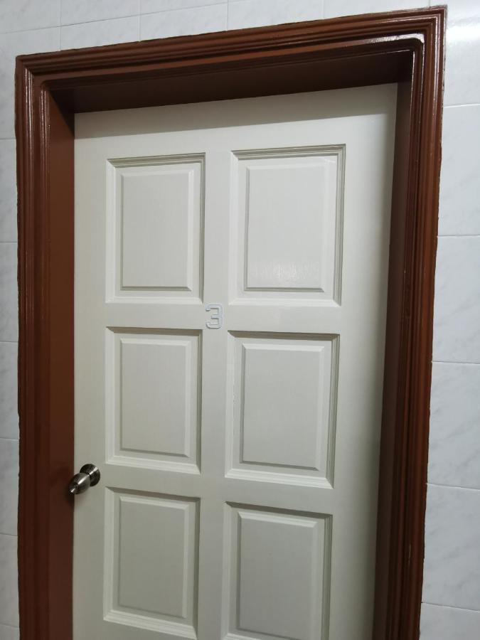 Diy Palm Court Bedroom Kuantan Luaran gambar