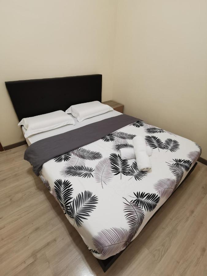 Diy Palm Court Bedroom Kuantan Luaran gambar